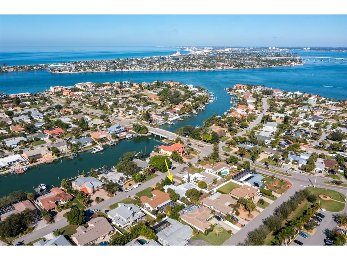 409 4th Avenue N Tierra Verde FL 33715 U8184402 image1