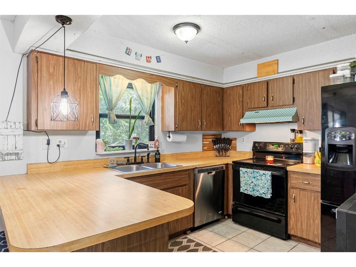 409 Century Avenue Fruitland Park FL 34731 G5104074 image14