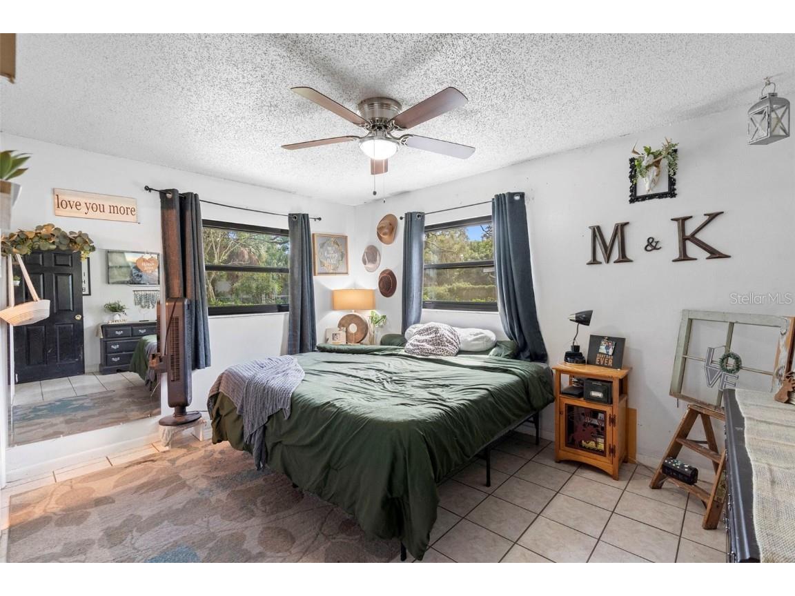 409 Century Avenue Fruitland Park FL 34731 G5104074 image17