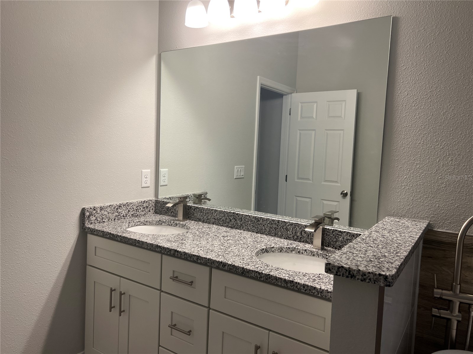 409 Danube Drive Kissimmee FL 34759 O6335734 image24