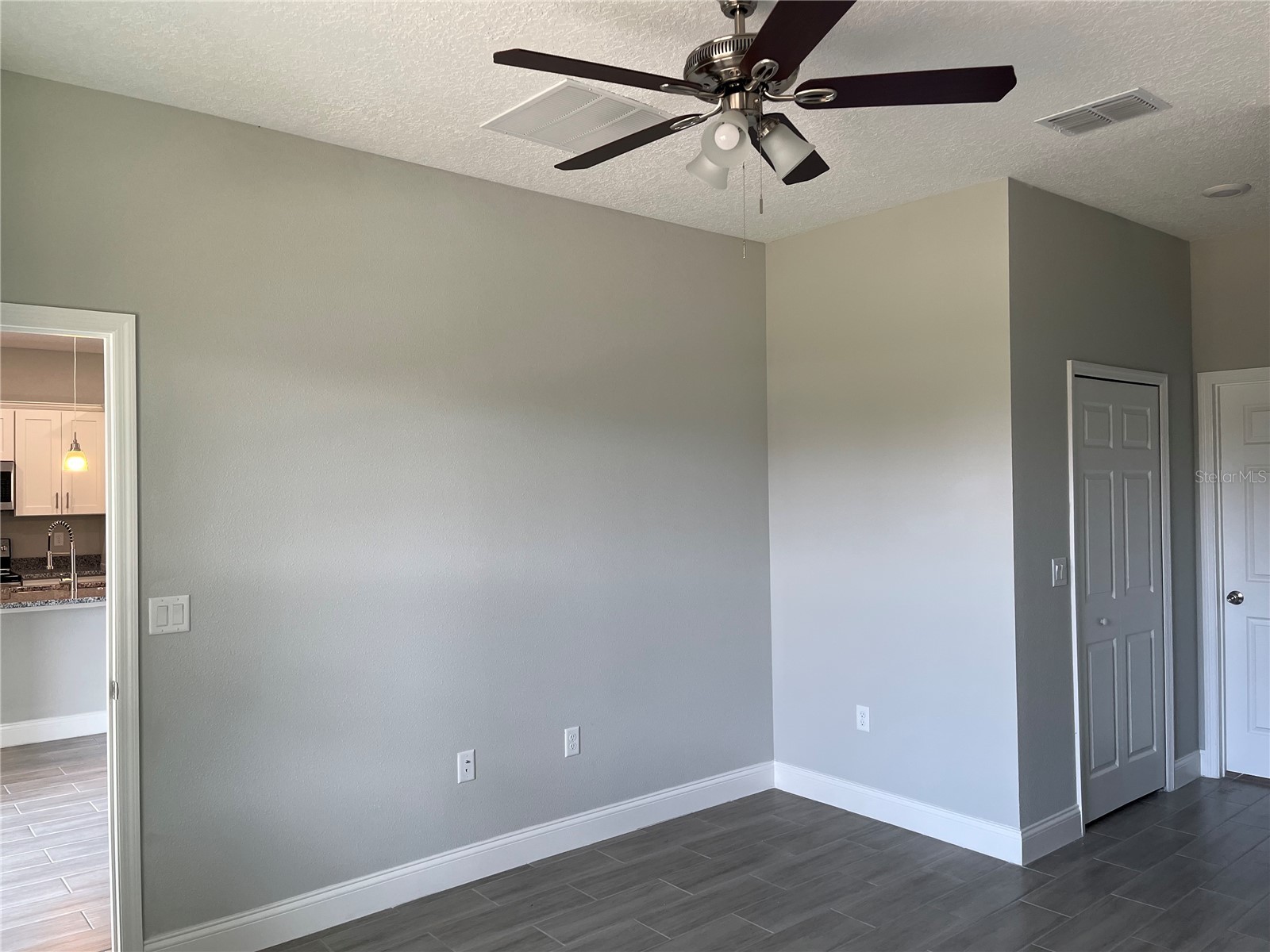 409 Danube Drive Kissimmee FL 34759 O6335734 image7