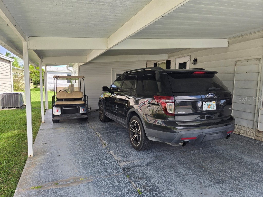 409 Dartmouth Drive Haines City FL 33844 - LAKE HENRY P4936509 image2