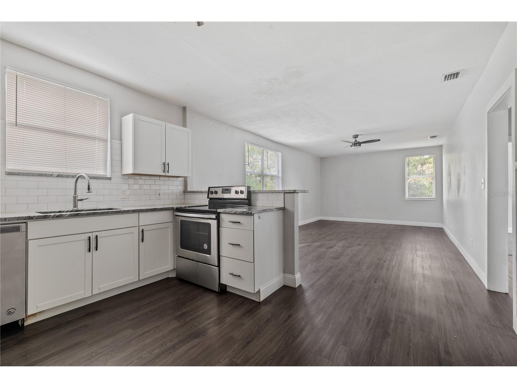 409 E Floribraska Avenue #C Tampa FL 33603 TB8484222 image6