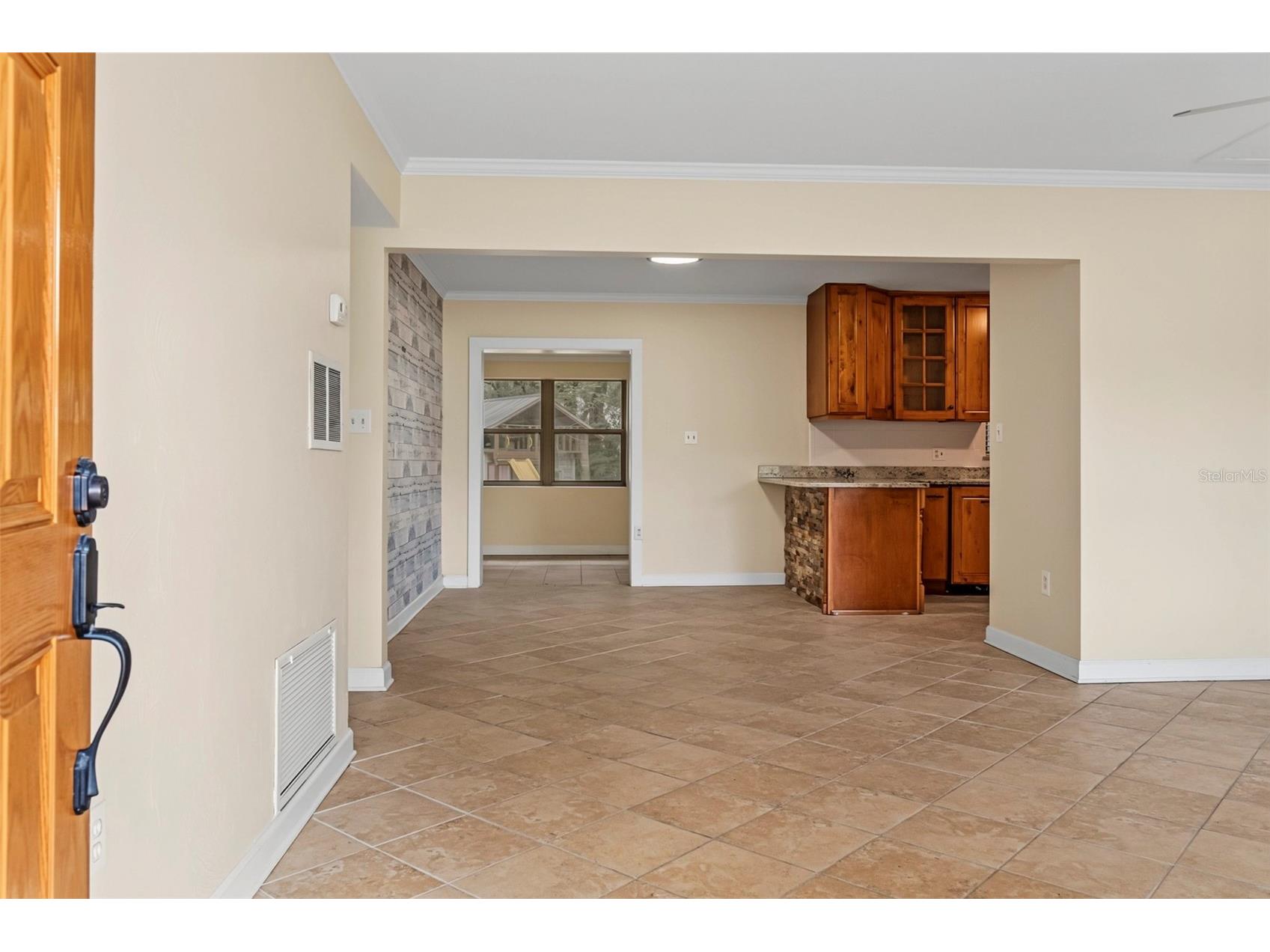 409 E Gulley Avenue Oakland FL 34760 O6428041 image3
