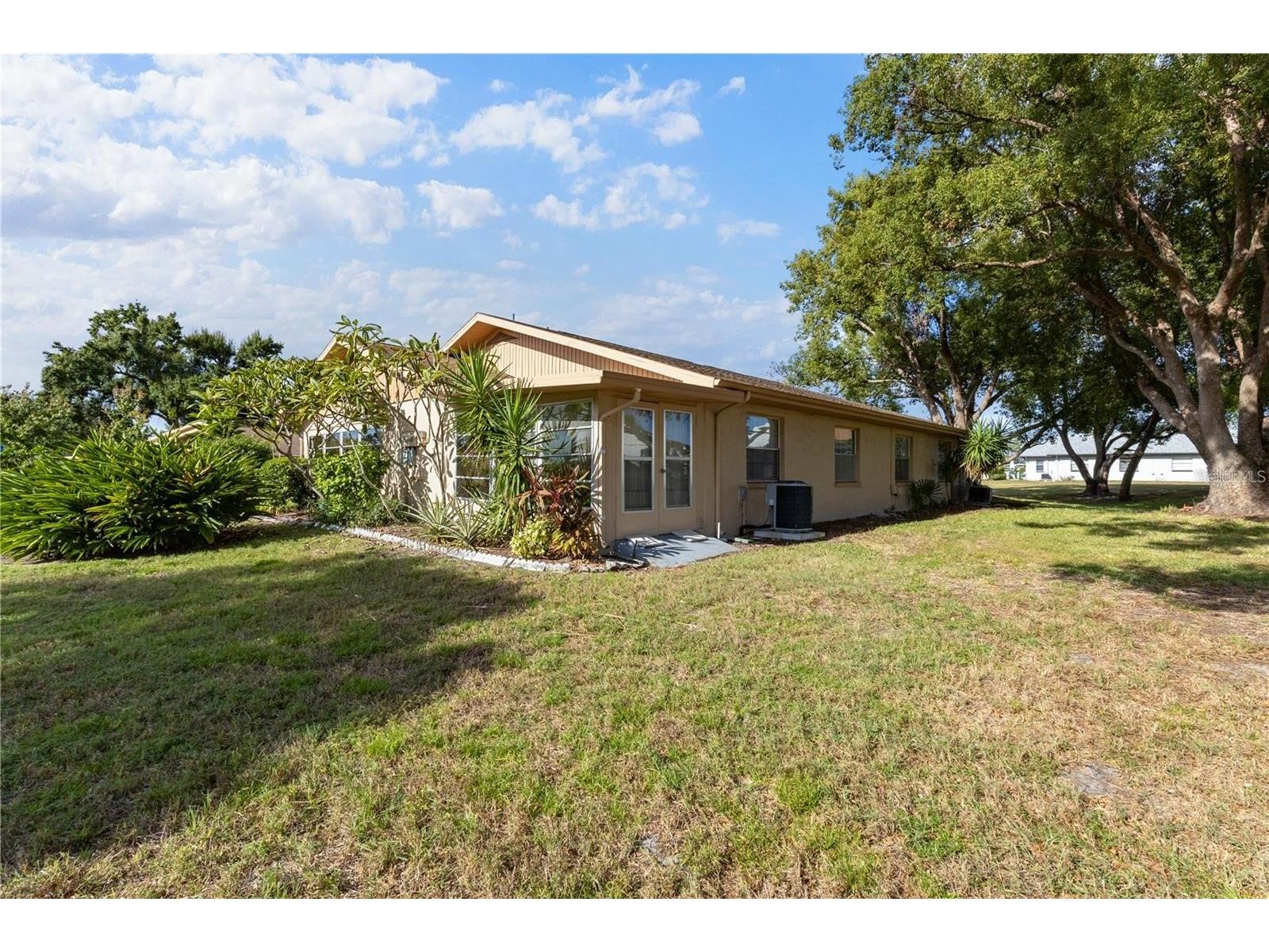 409 Feltham Trail #B Sun City Center FL 33573 TB8480854 image21