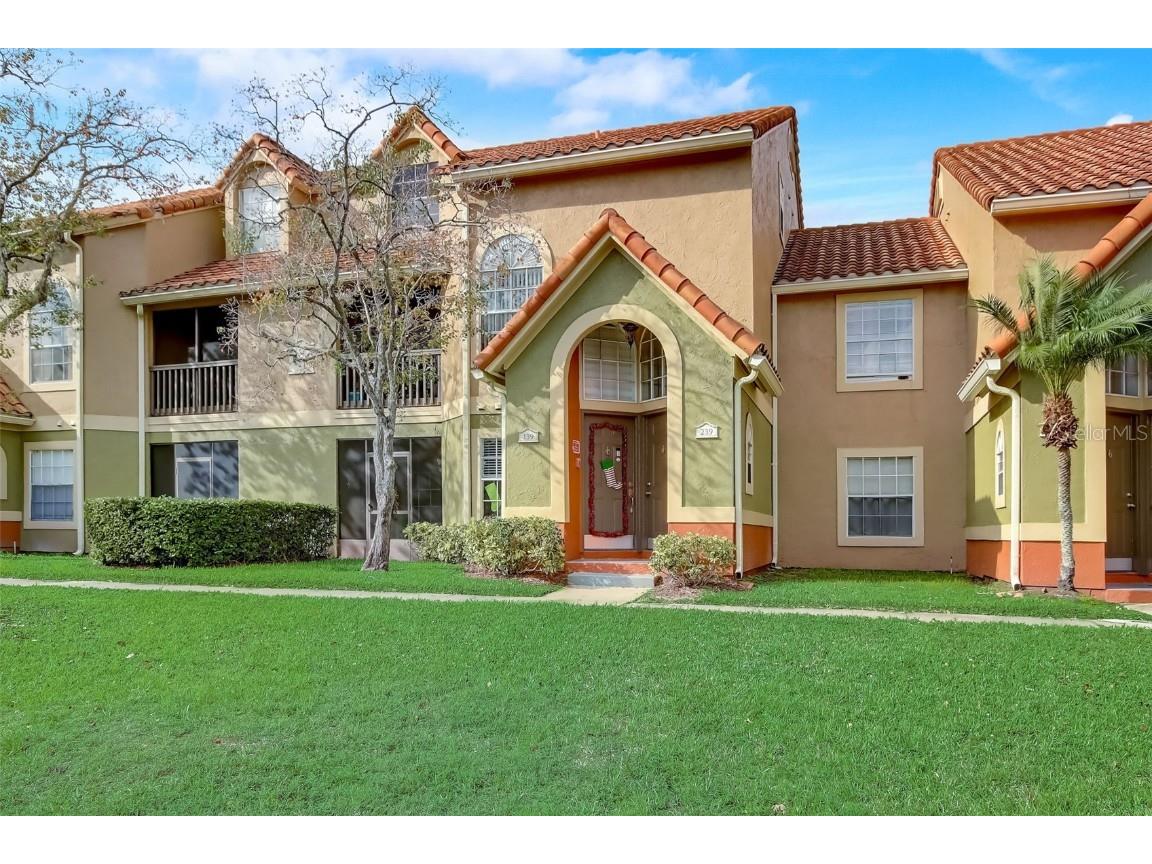 409 Fountainhead Circle #239 Kissimmee FL 34741 O6162602 image1