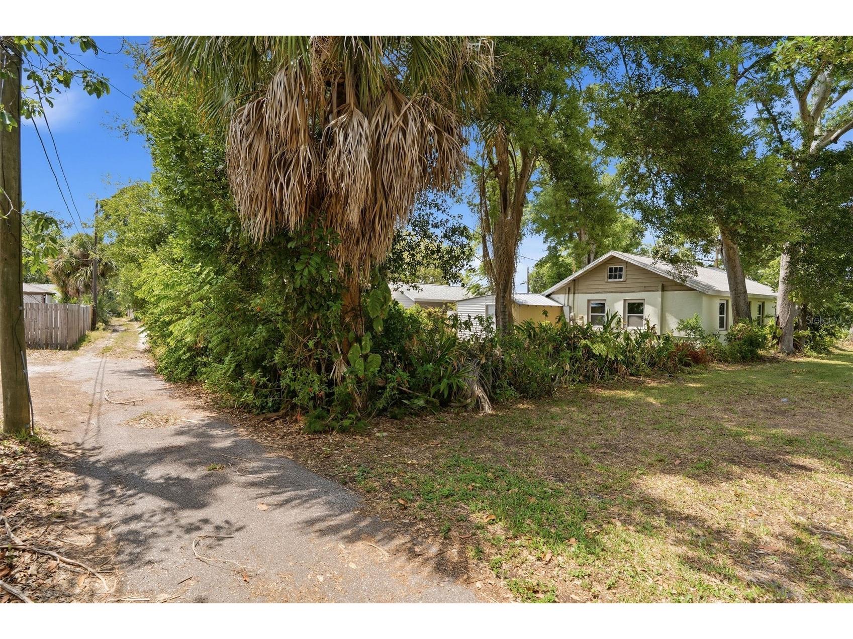 409 Lebeau Street Clearwater FL 33755 TB8506329 image18