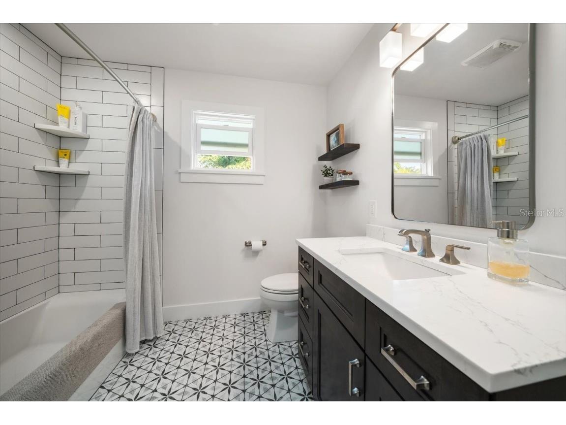 409 Maryland Avenue Crystal Beach FL 34681 TB8445640 image14