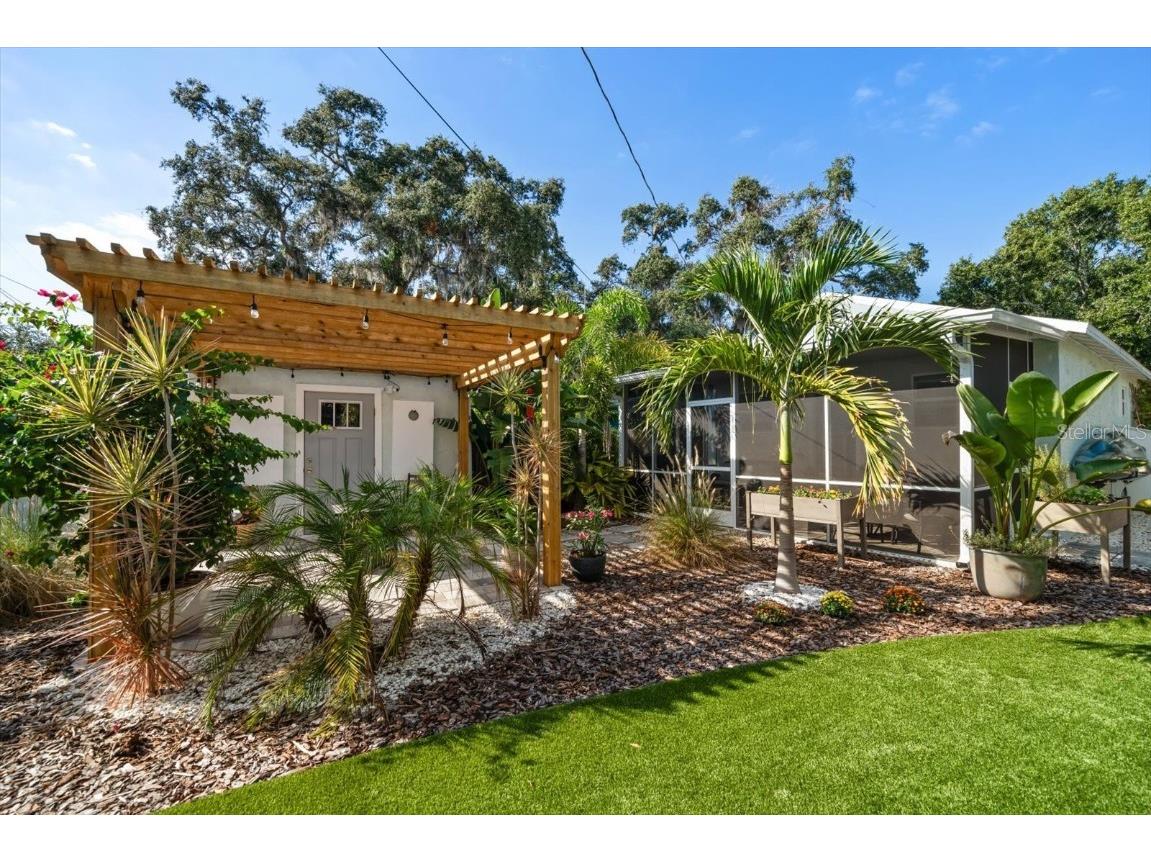 409 Maryland Avenue Crystal Beach FL 34681 TB8445640 image22