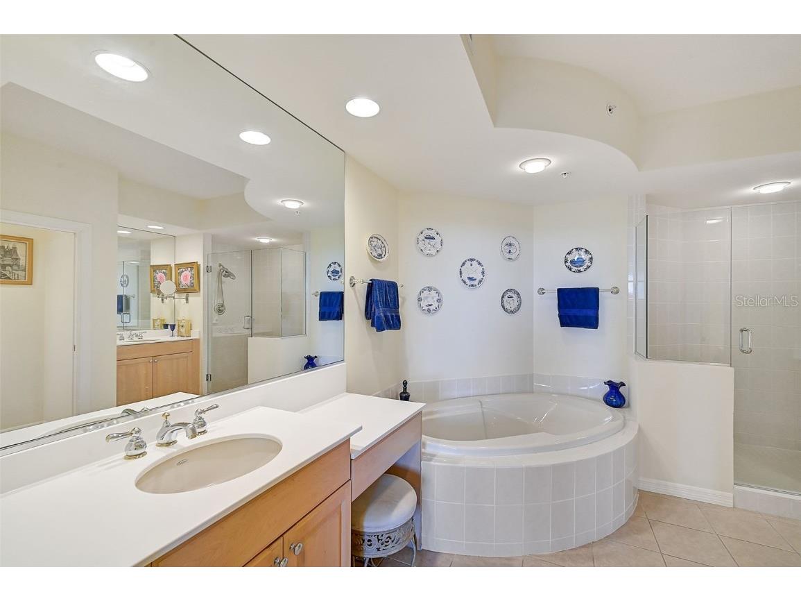 409 N Point Road #502 Osprey FL 34229 A4621353 image20