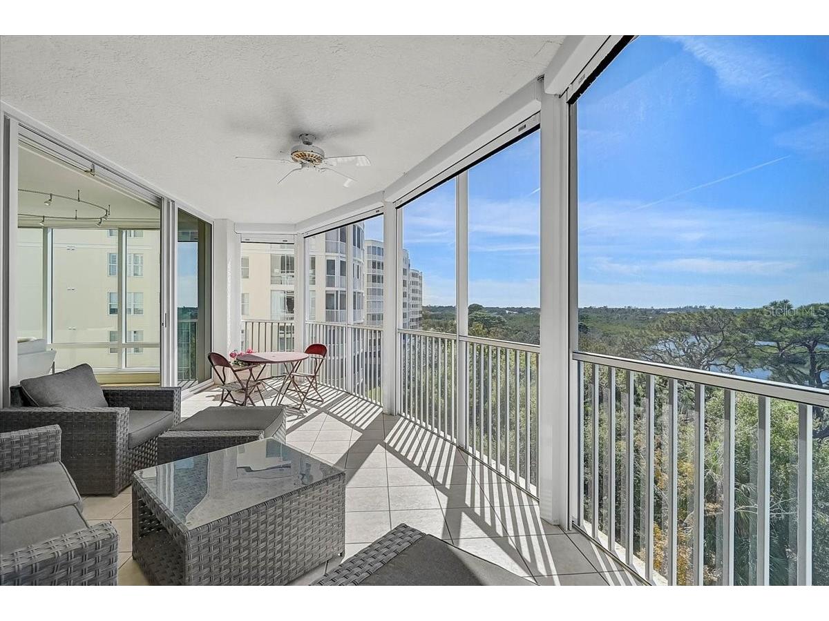 409 N Point Road #601 Osprey FL 34229 - LITTLE SARSOTA BAY A4679994 image1