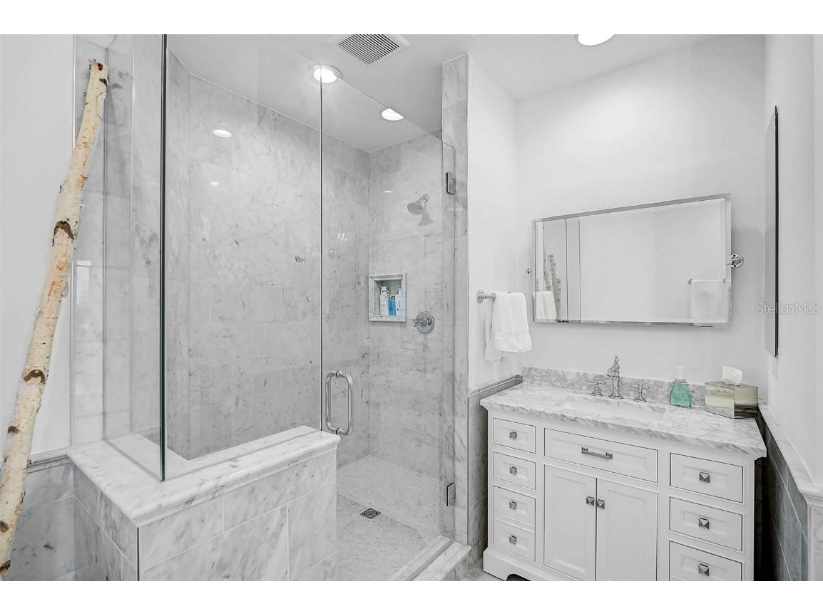 409 N Point Road #802 Osprey FL 34229 A4664489 image22