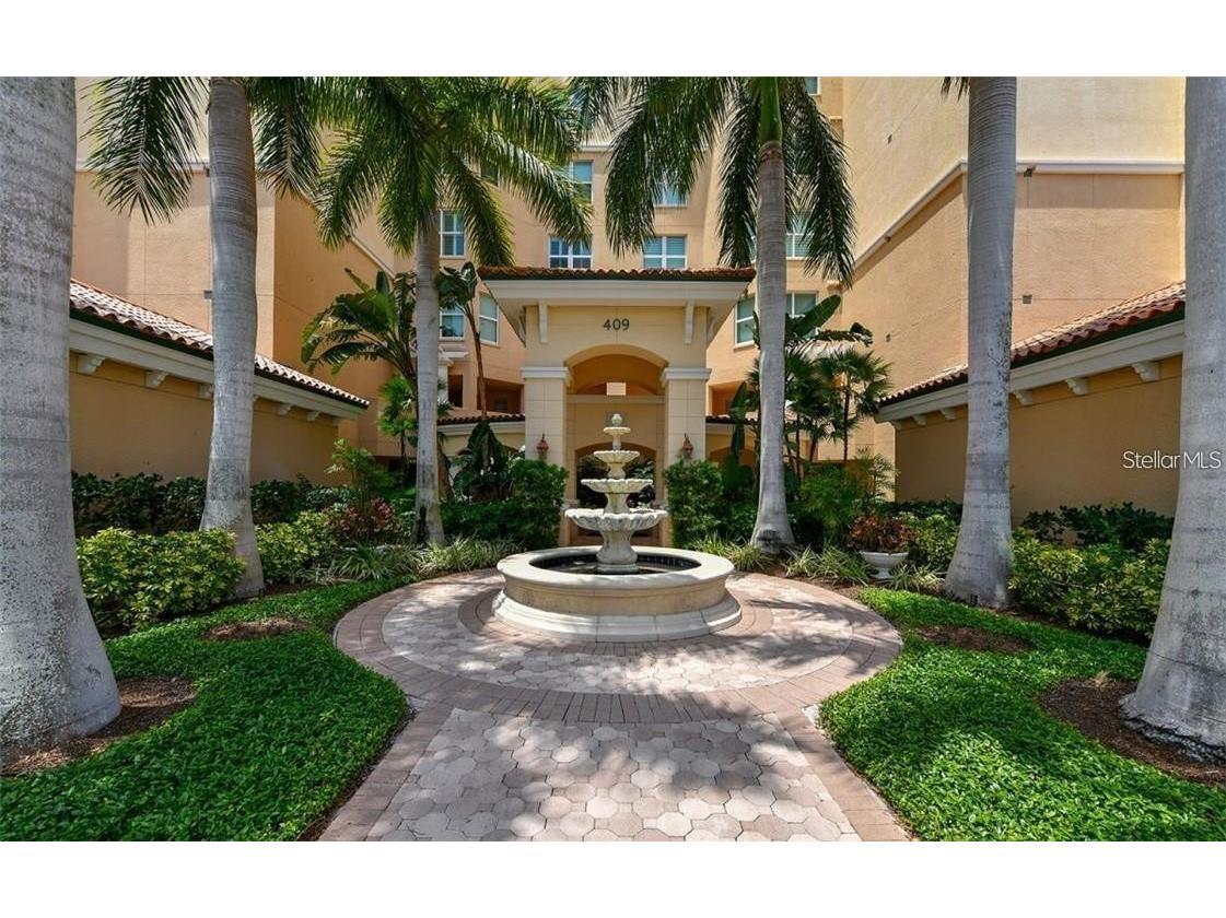 409 N Point Road #802 Osprey FL 34229 A4695871 image1