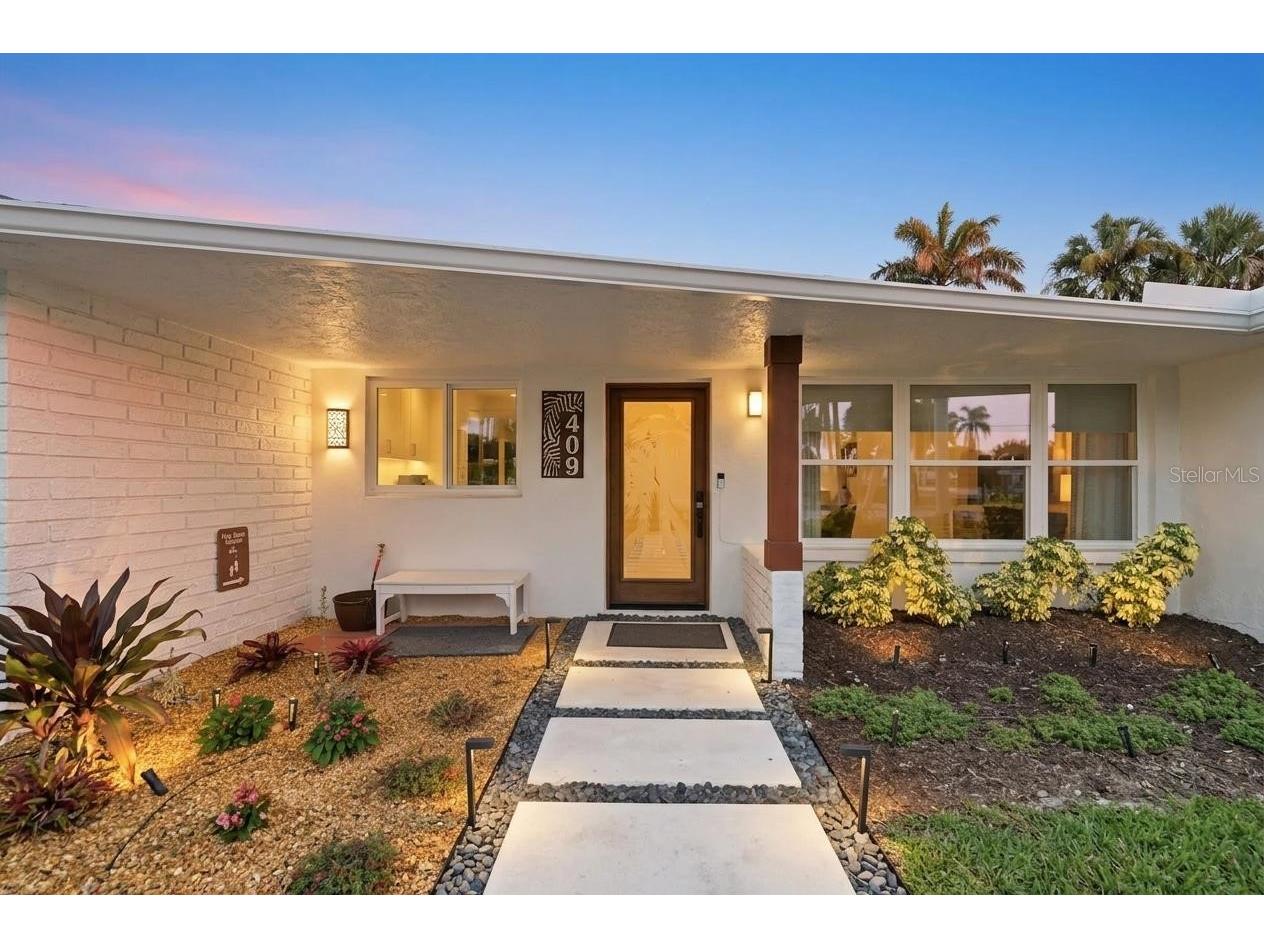 409 N Washington Drive Sarasota FL 34236 A4693984 image5