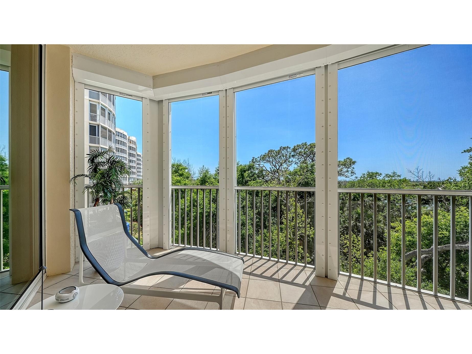409 North Point Road #401 Osprey FL 34229 A4690812 image11