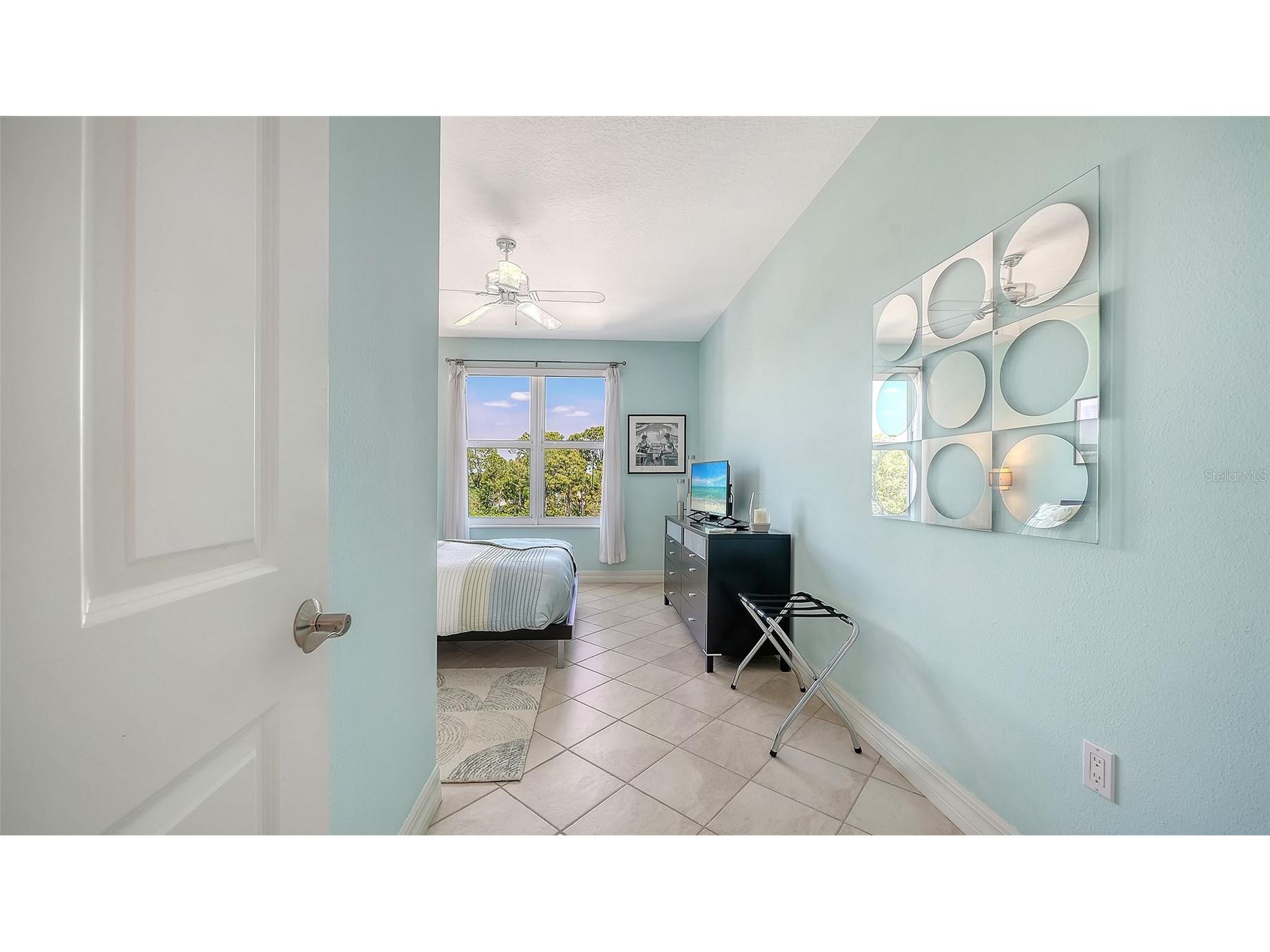 409 North Point Road #401 Osprey FL 34229 A4690812 image35