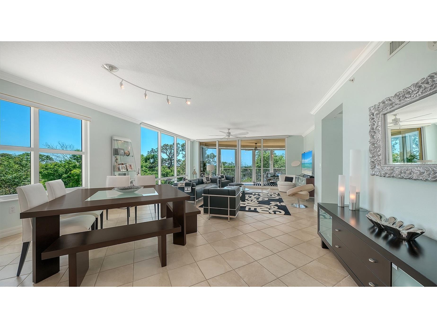 409 North Point Road #401 Osprey FL 34229 A4690812 image6