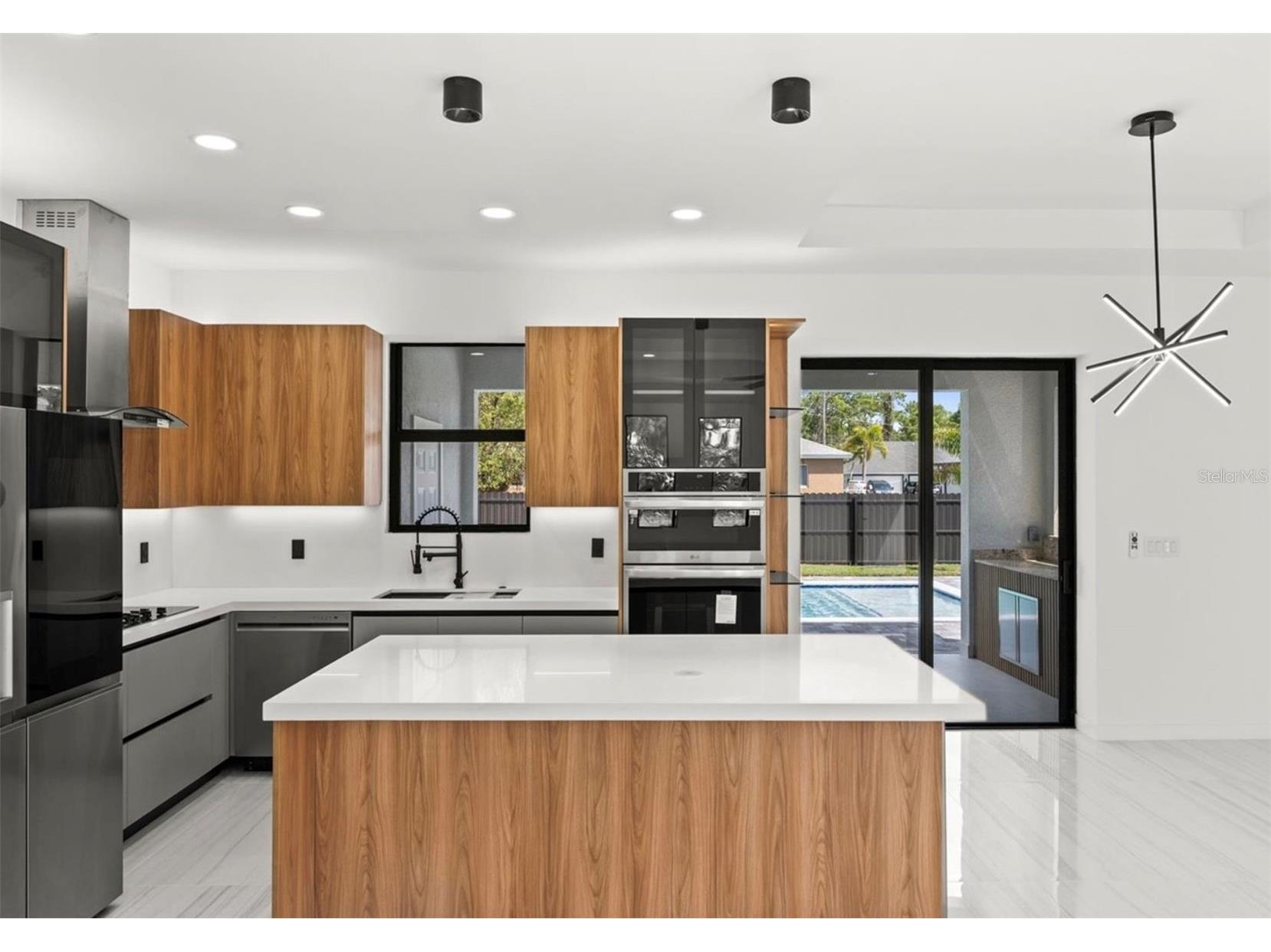 409 NW 25th Place Cape Coral FL 33993 TB8529268 image16