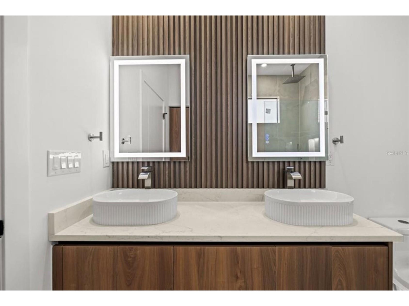 409 NW 25th Place Cape Coral FL 33993 TB8529268 image56