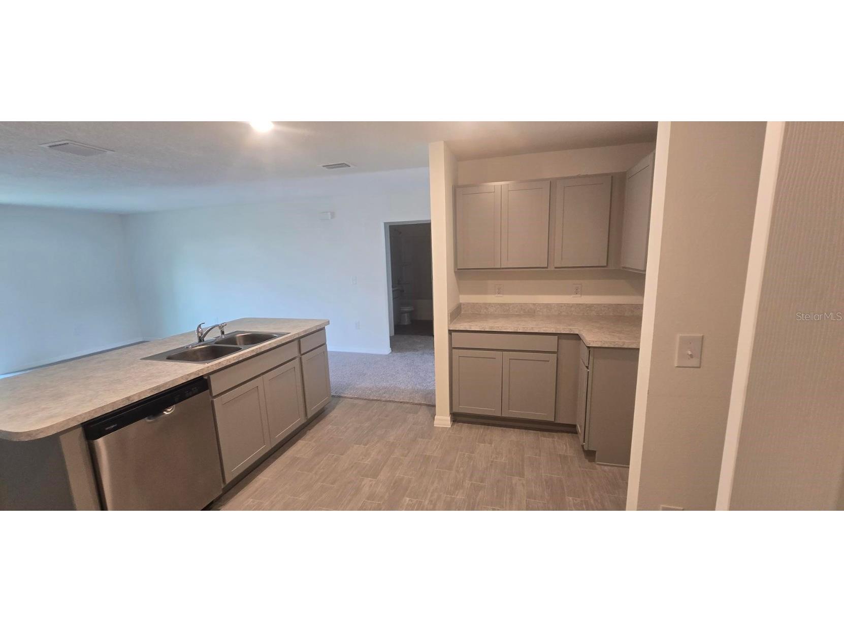 409 Oakland Lane Poinciana FL 34759 C7518447 image5