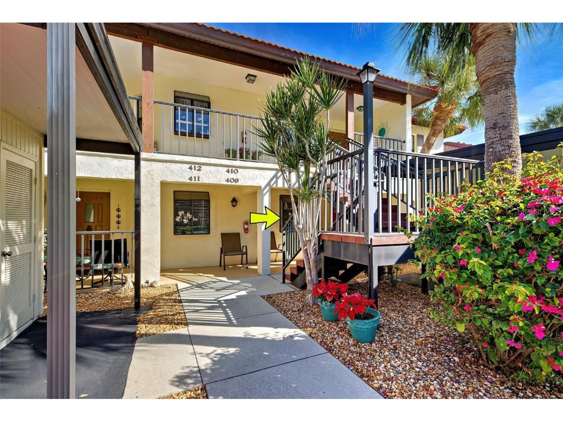 409 Pine Hollow Circle #409 Englewood FL 34223 D6140938 image1