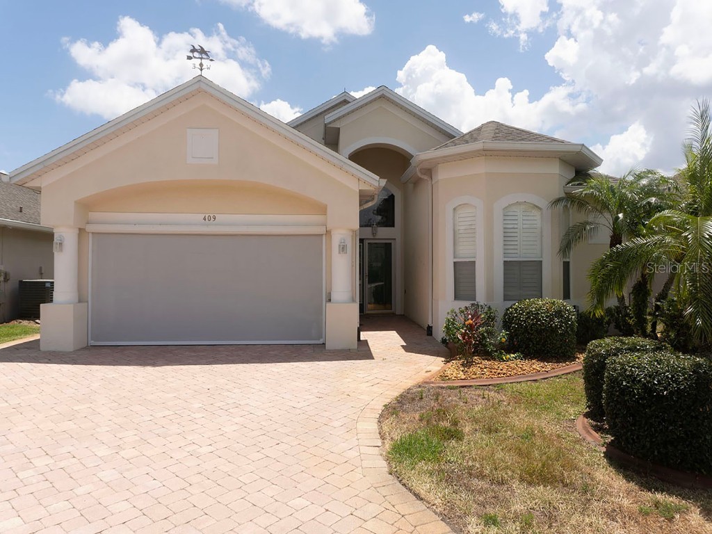 409 Royal Palm Dr Davenport FL 33837 S5105286 image1