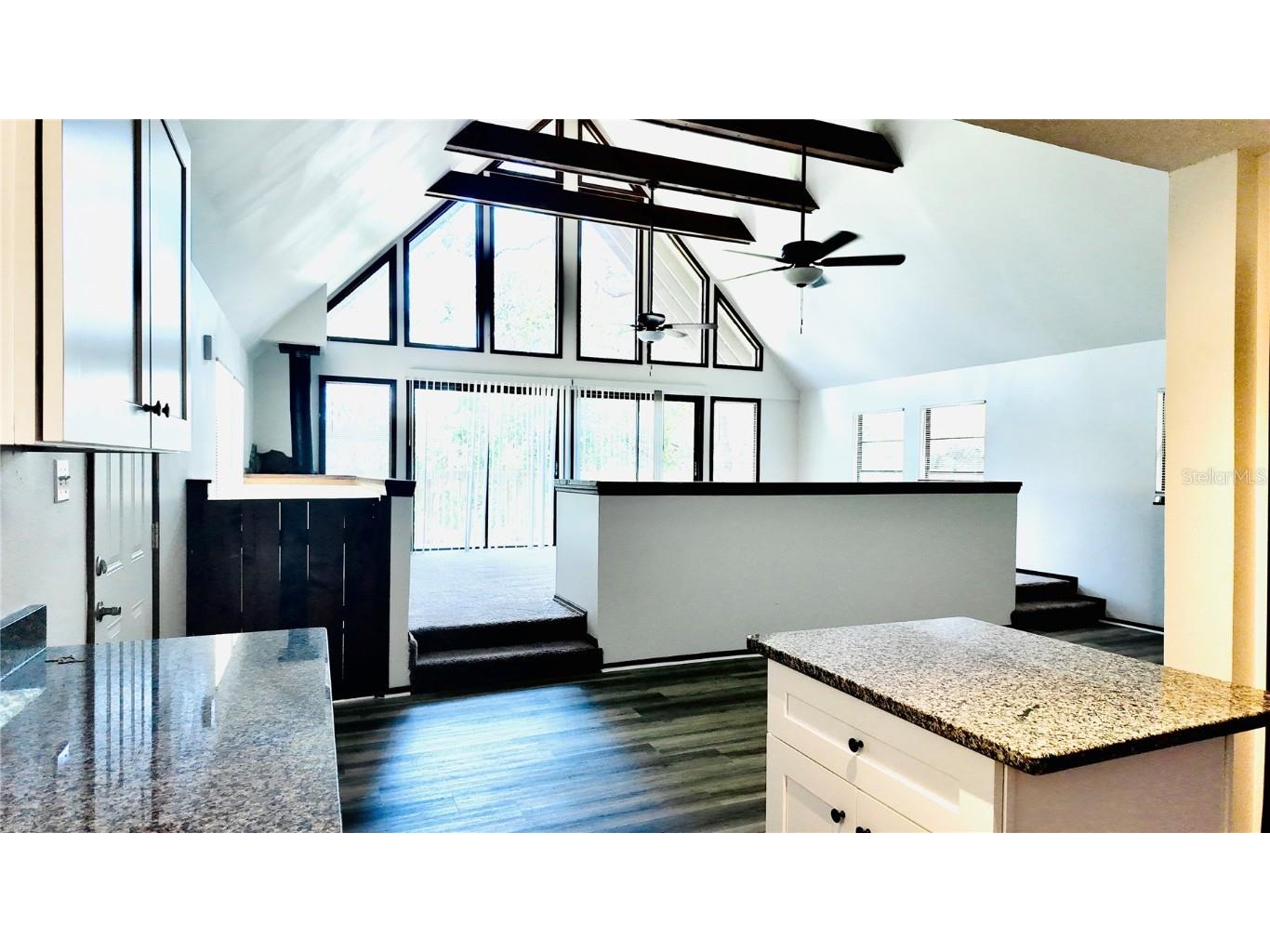 409 S Dixie Avenue Fruitland Park FL 34731 - DREAM LAKE O6346470 image14