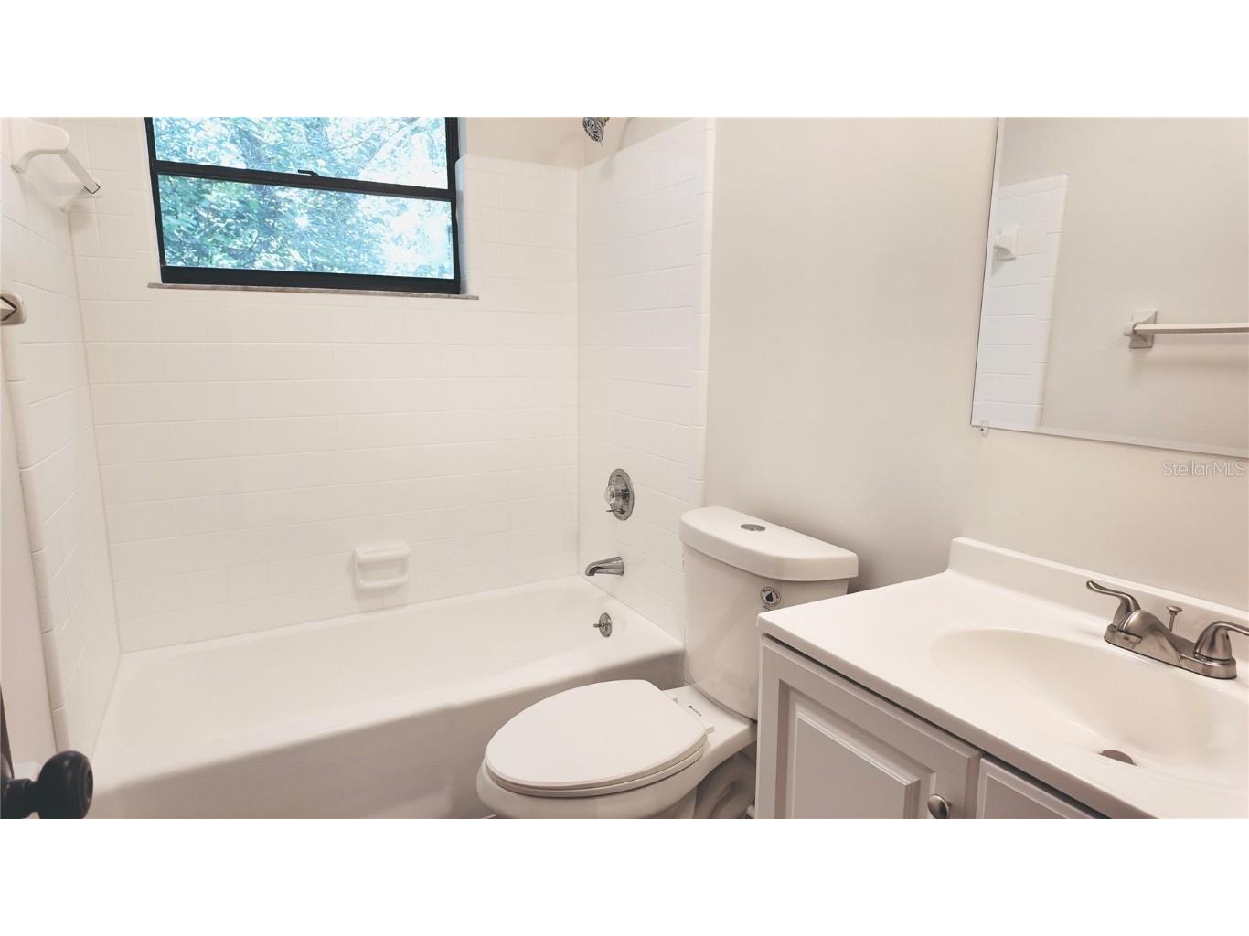 409 S Dixie Avenue Fruitland Park FL 34731 - DREAM LAKE O6346470 image16