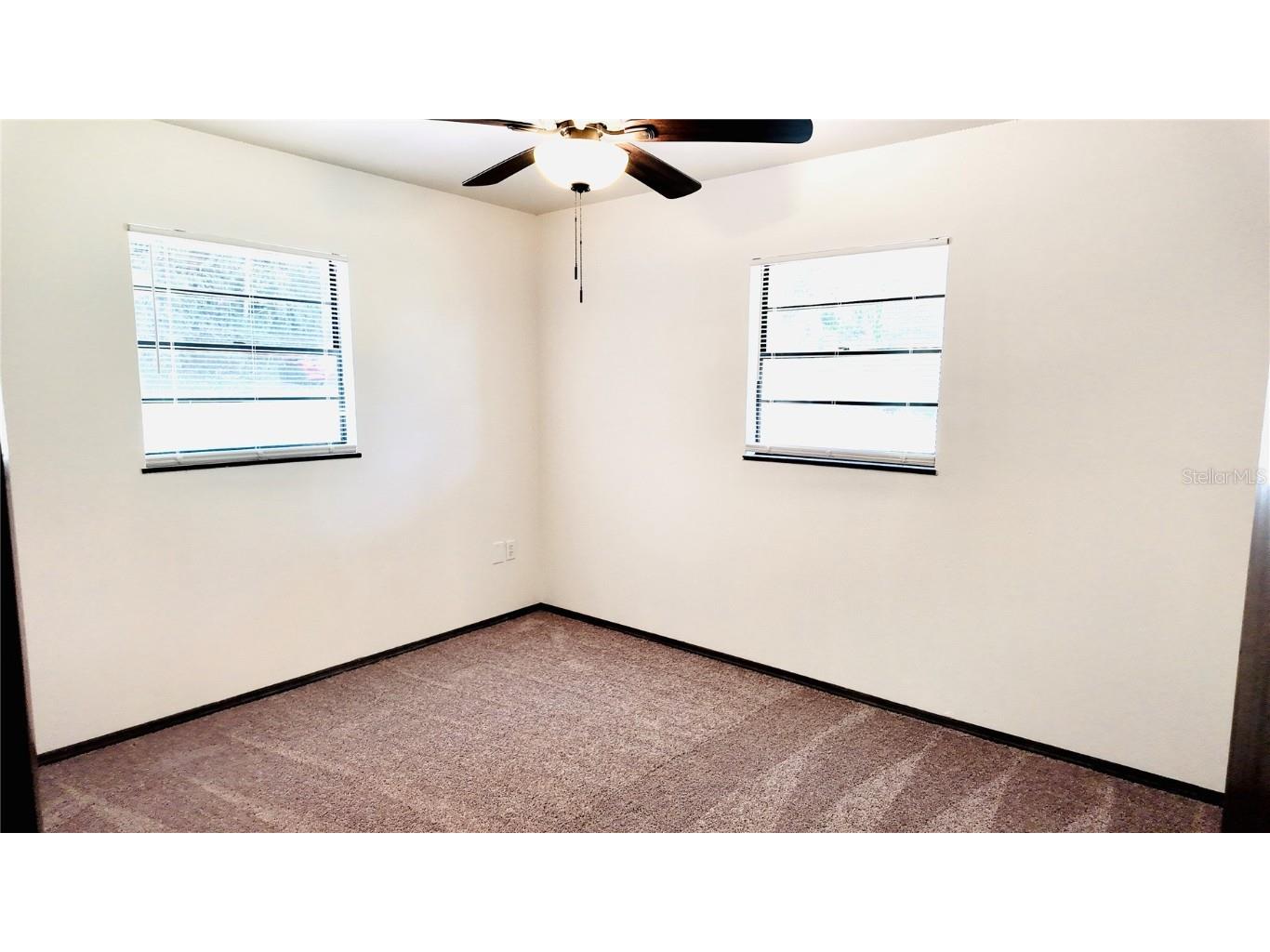 409 S Dixie Avenue Fruitland Park FL 34731 - DREAM LAKE O6346470 image18