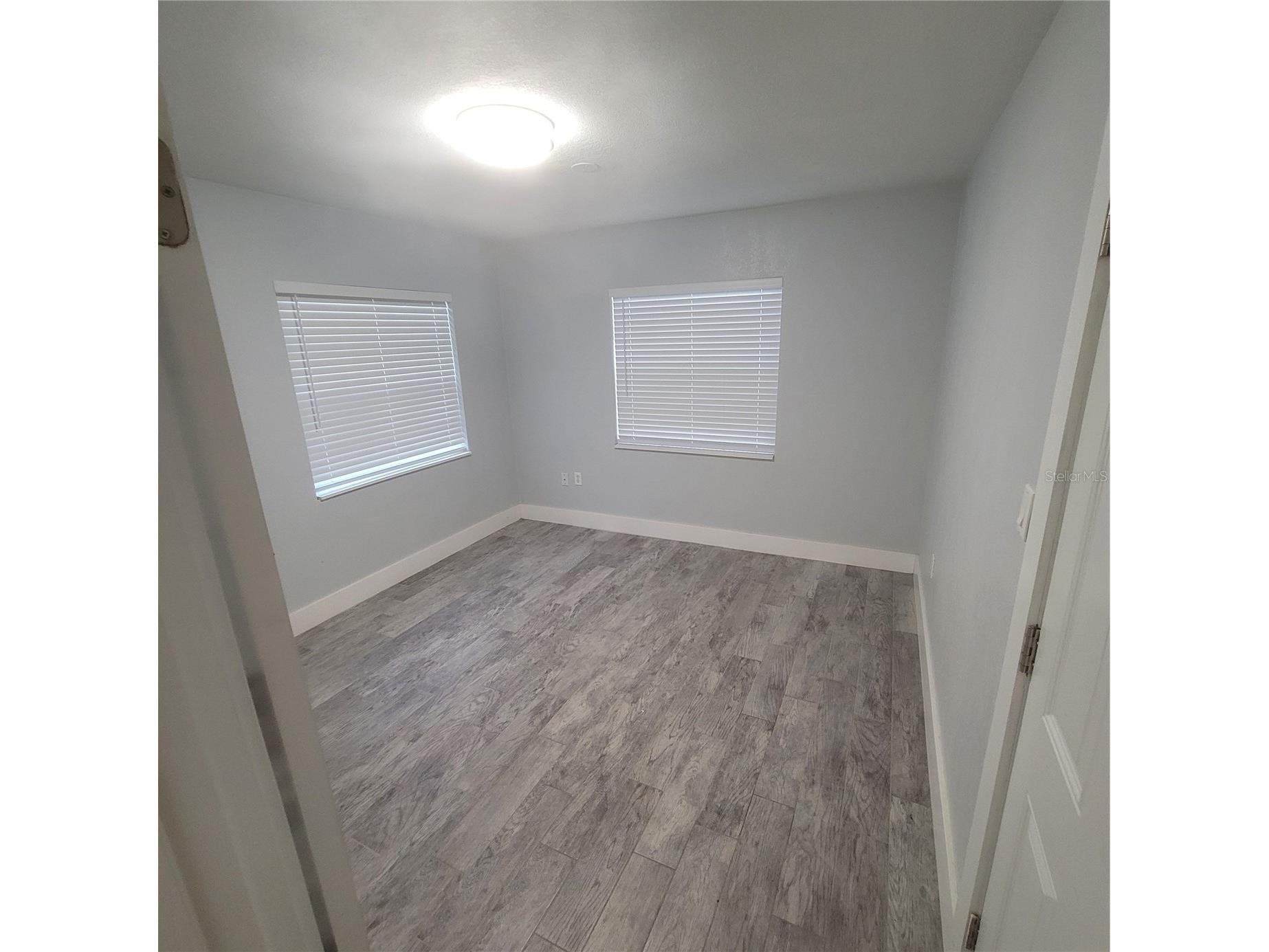 409 S Lakeland Avenue Orlando FL 32805 S5147009 image2