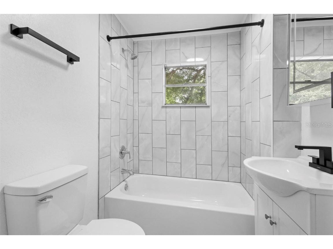 409 W Beresford Avenue Deland FL 32720 V4937239 image26