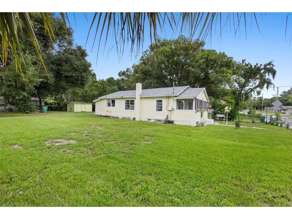409 W Beresford Avenue Deland FL 32720 V4937239 image3