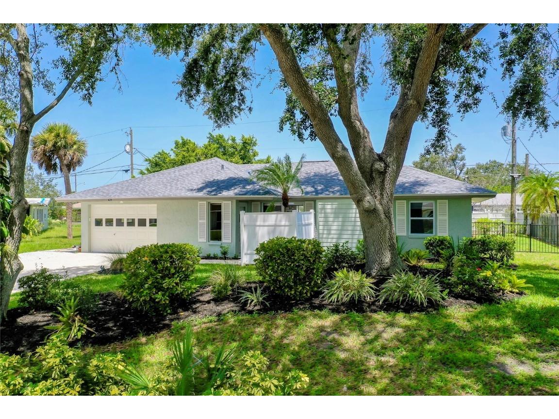 409 W Shade Drive Venice FL 34293 N6128284 image1