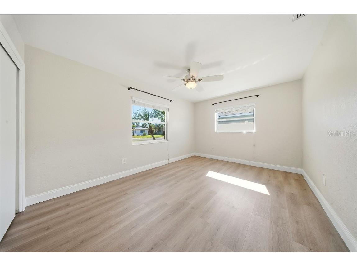 4090 14th Lane NE Saint Petersburg FL 33703 TB8462011 image24