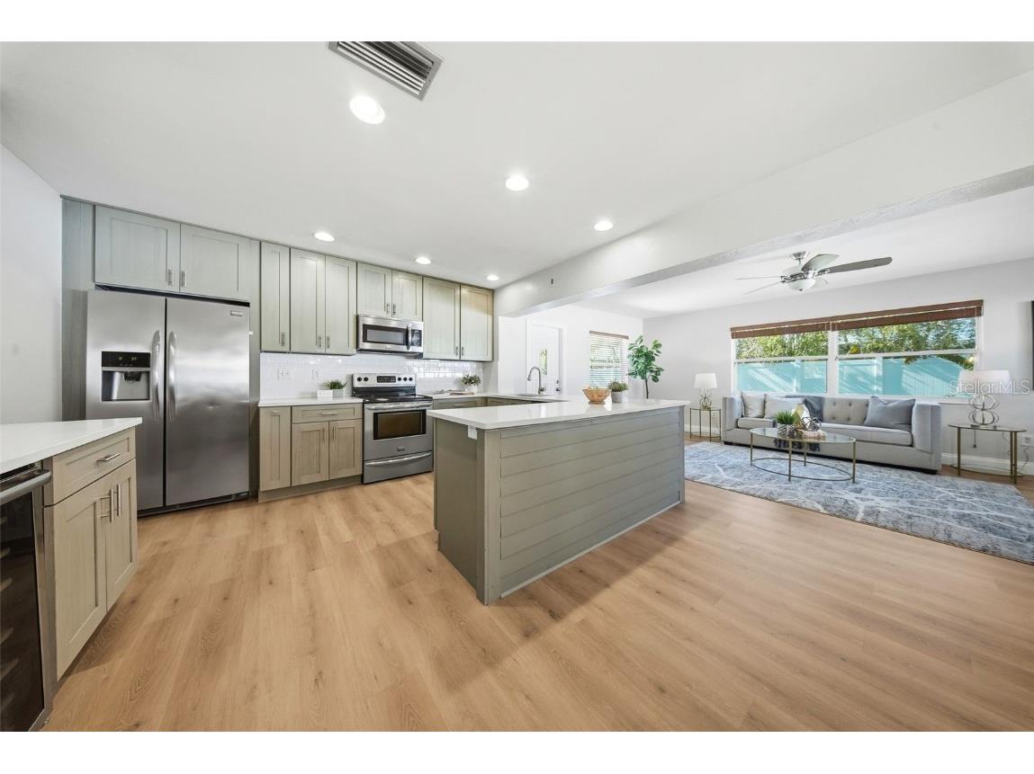 4090 14th Lane NE Saint Petersburg FL 33703 TB8462011 image8