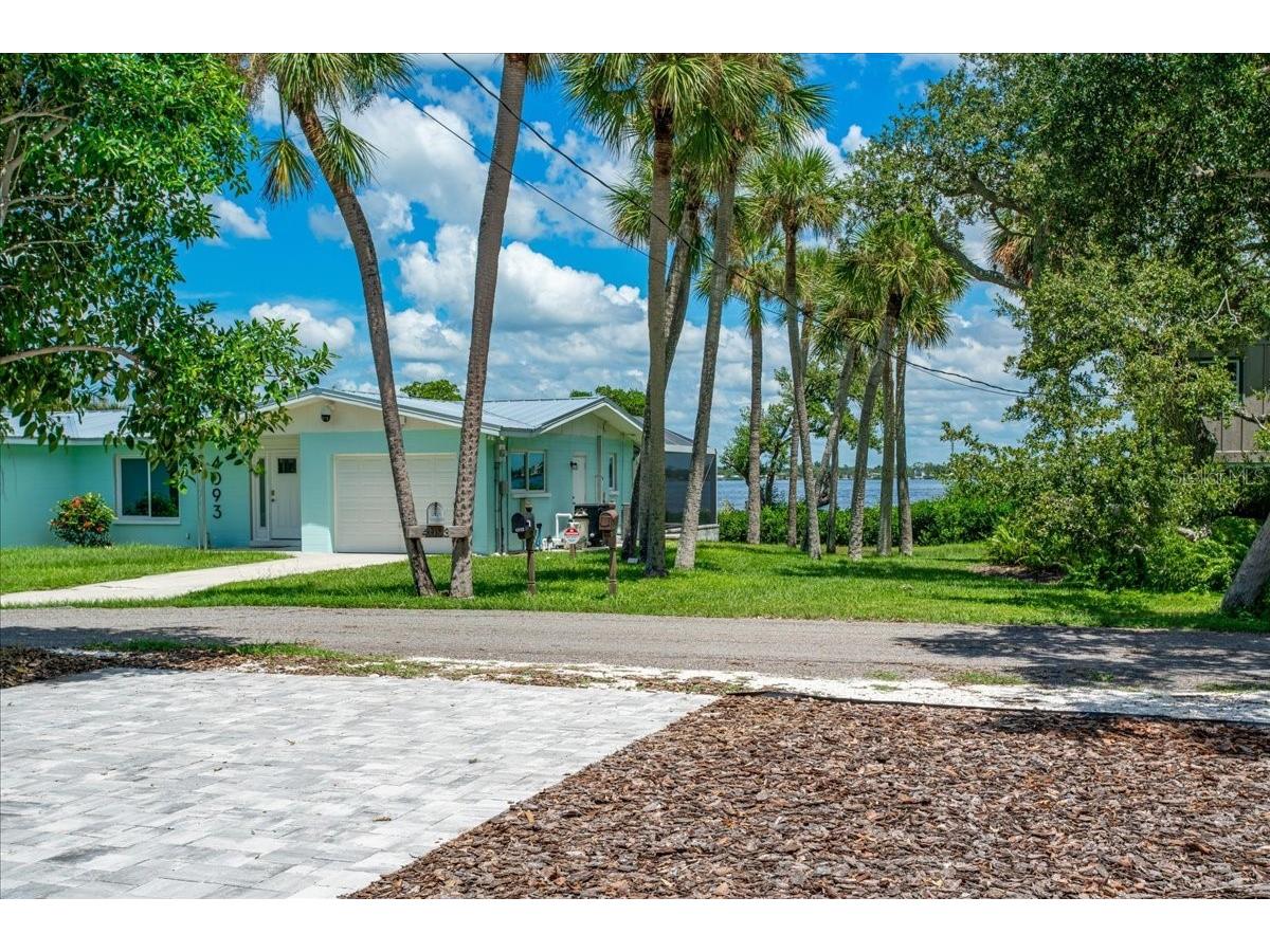 4090 Pelican Shores Circle Englewood FL 34223 N6142839 image40