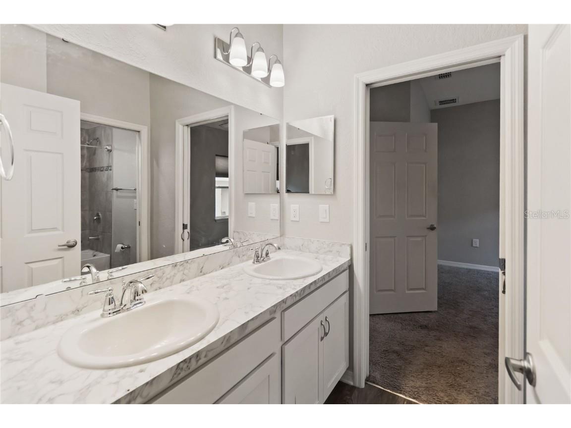 4090 Ruby Run Haines City FL 33844 O6334650 image31