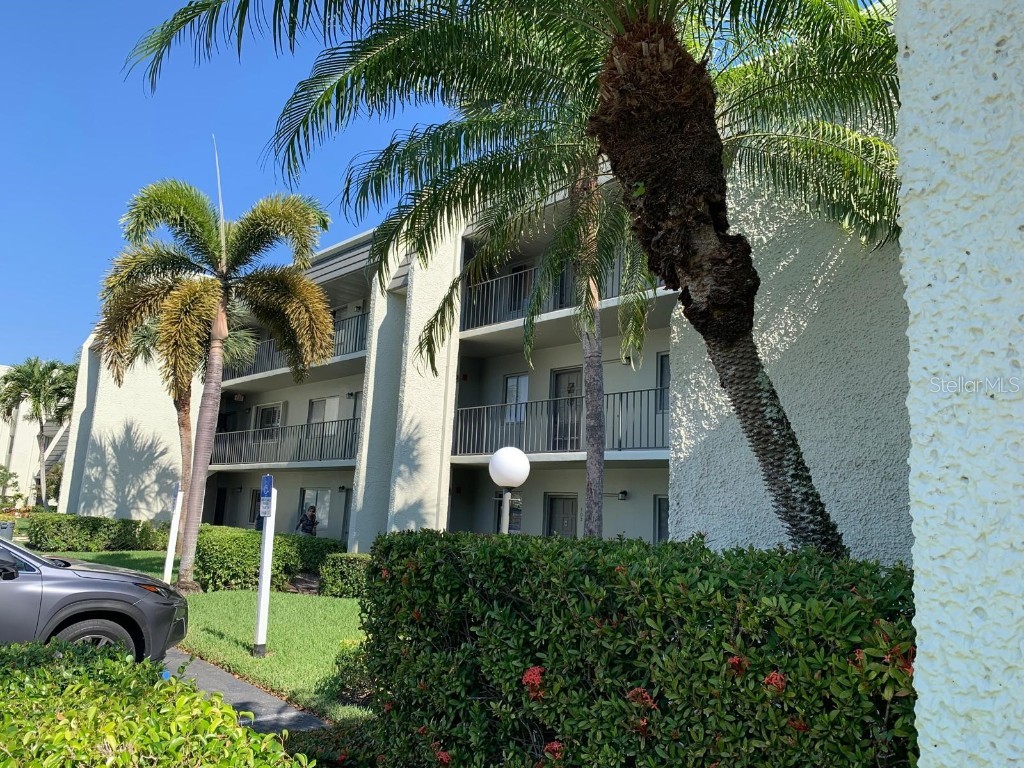 4090 Tivoli Court #201 Lake Worth FL 33467 G5093357 image5