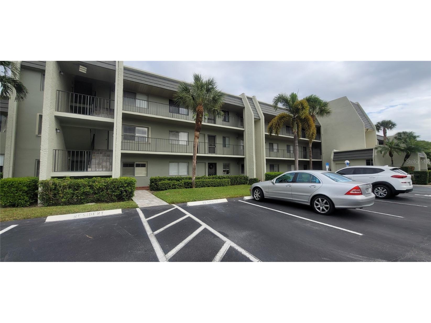 4090 Tivoli Court #201 Lake Worth FL 33467 G5093357 image6