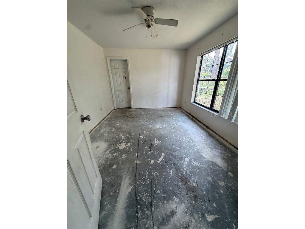 40907 W 3rd Avenue Umatilla FL 32784 V4946124 image10