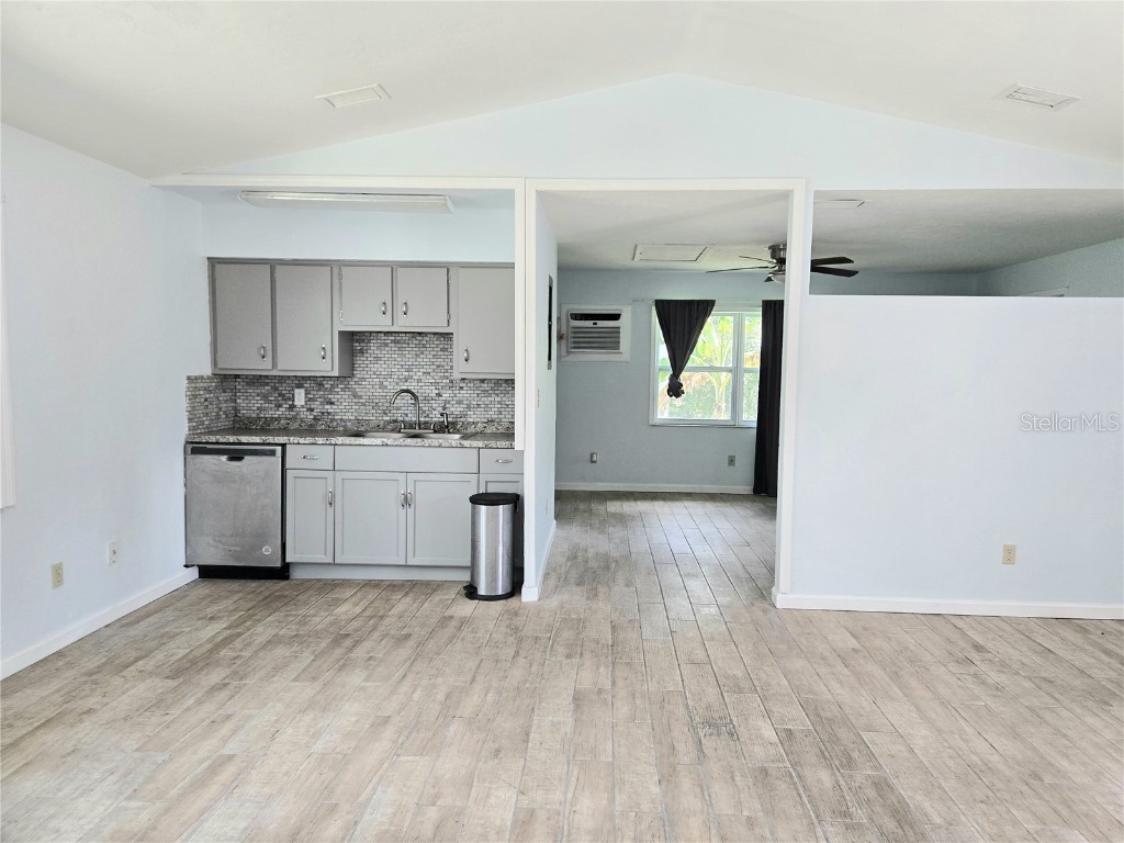 4091 NE 4th Terrace Ocala FL 34479 OM708966 image14