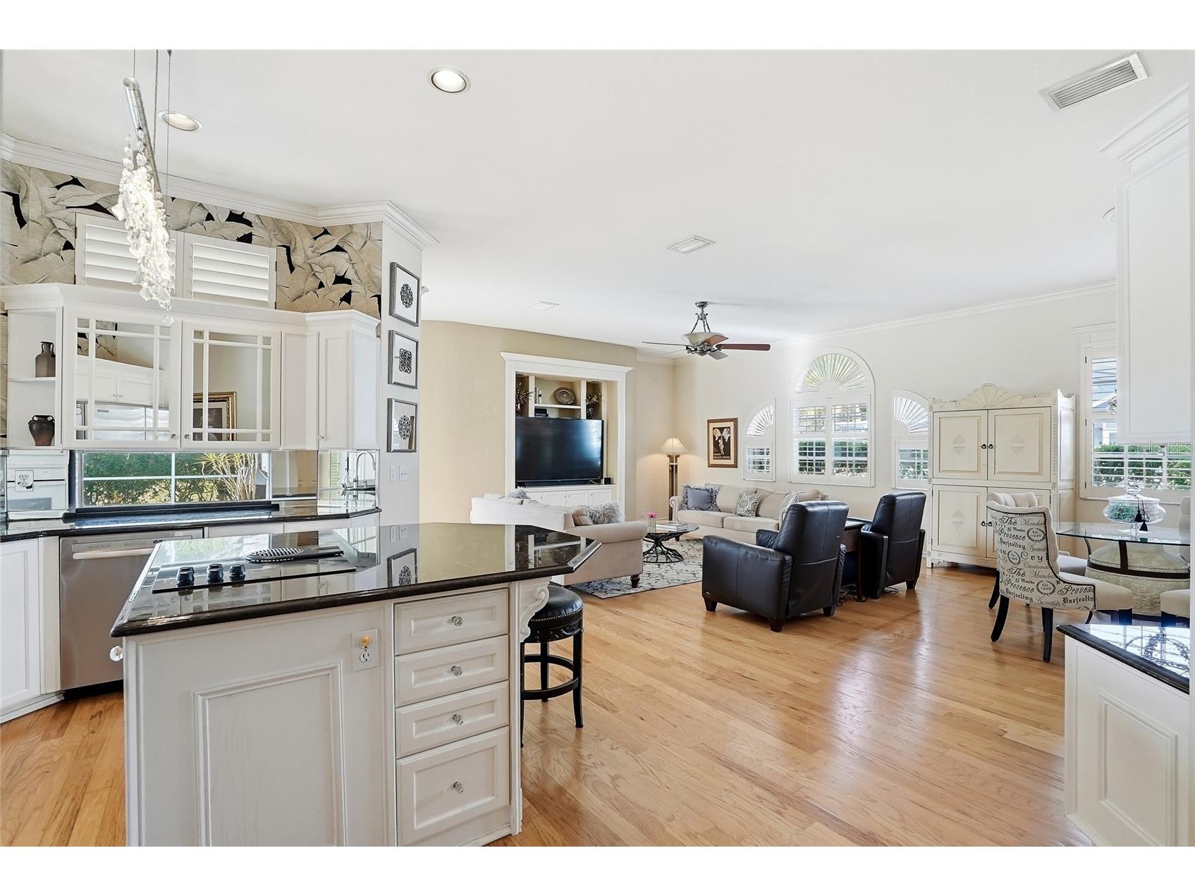 4092 Carlyle Lakes Boulevard Palm Harbor FL 34685 TB8465841 image12