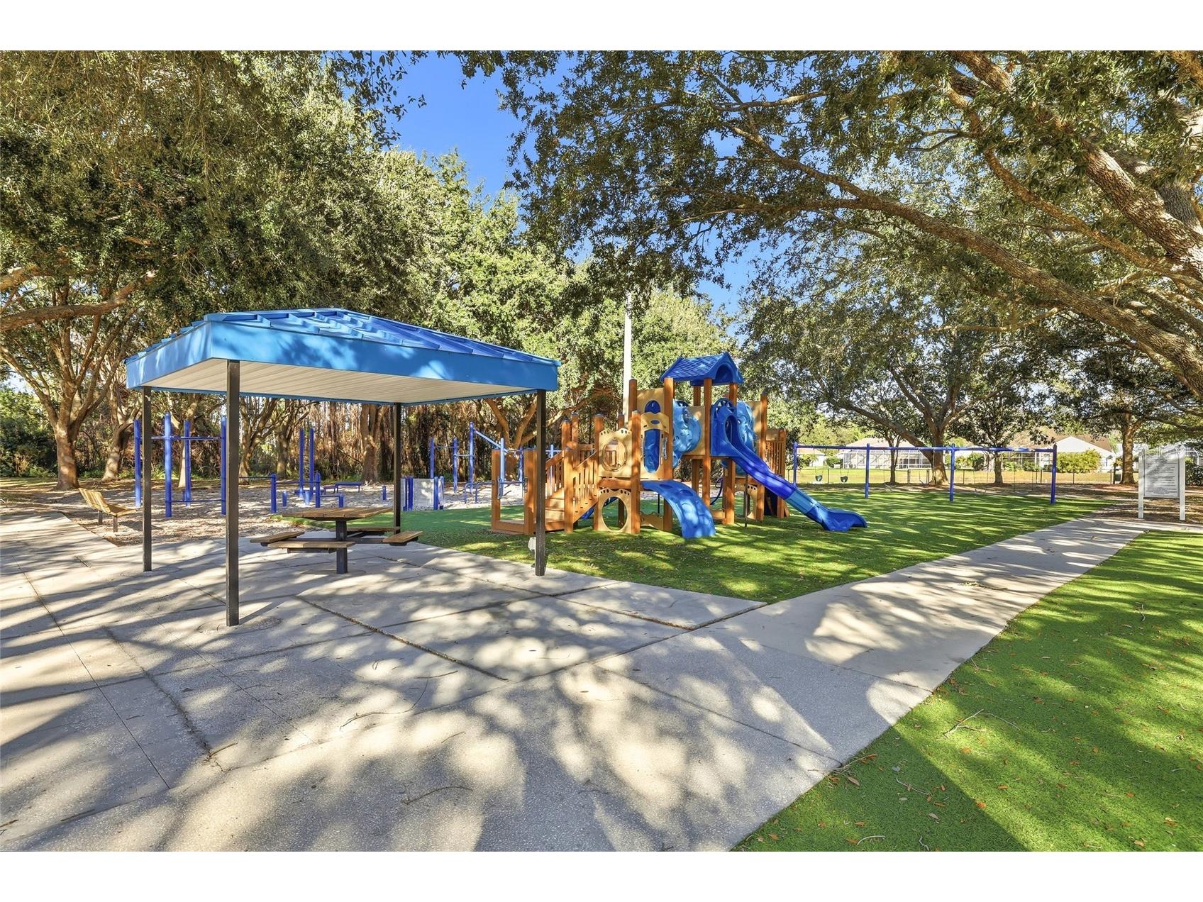 4092 Carlyle Lakes Boulevard Palm Harbor FL 34685 TB8465841 image49