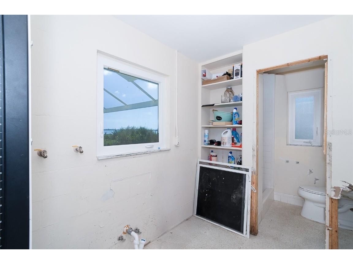 4093 Pelican Shores Circle Englewood FL 34223 - INTRACOASTAL WATERWAY D6142234 image9