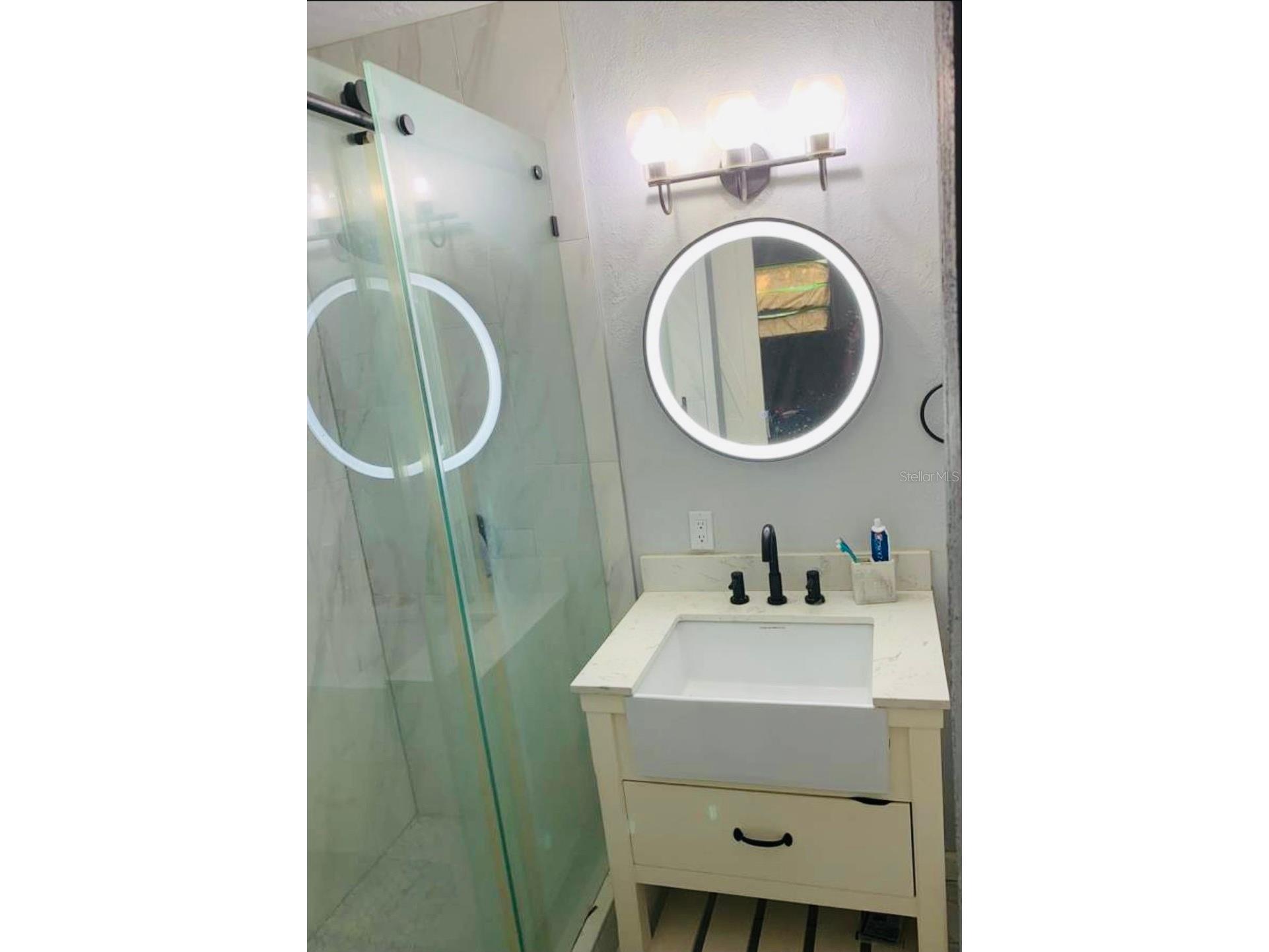4094 Whiting Drive SE Saint Petersburg FL 33705 TB8526543 image13