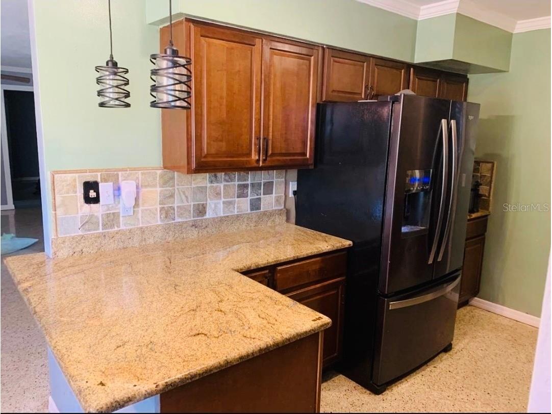 4094 Whiting Drive SE Saint Petersburg FL 33705 TB8526543 image7