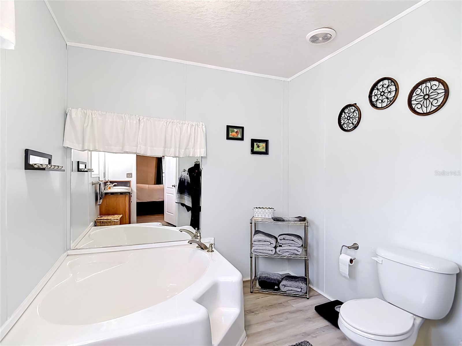 40949 Jerry Road Zephyrhills FL 33540 TB8504086 image25