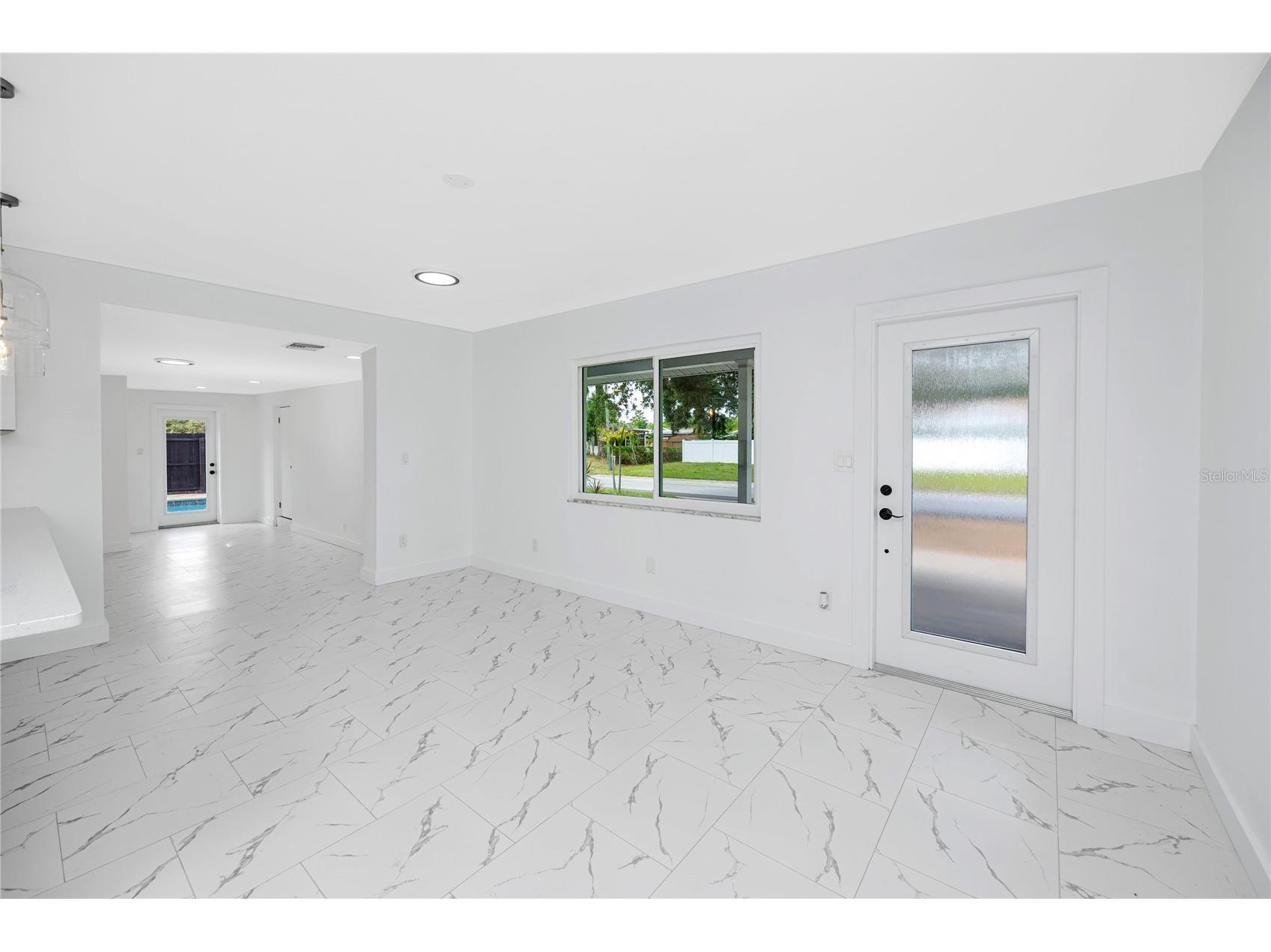 4095 Locust Street NE Saint Petersburg FL 33703 TB8521827 image15