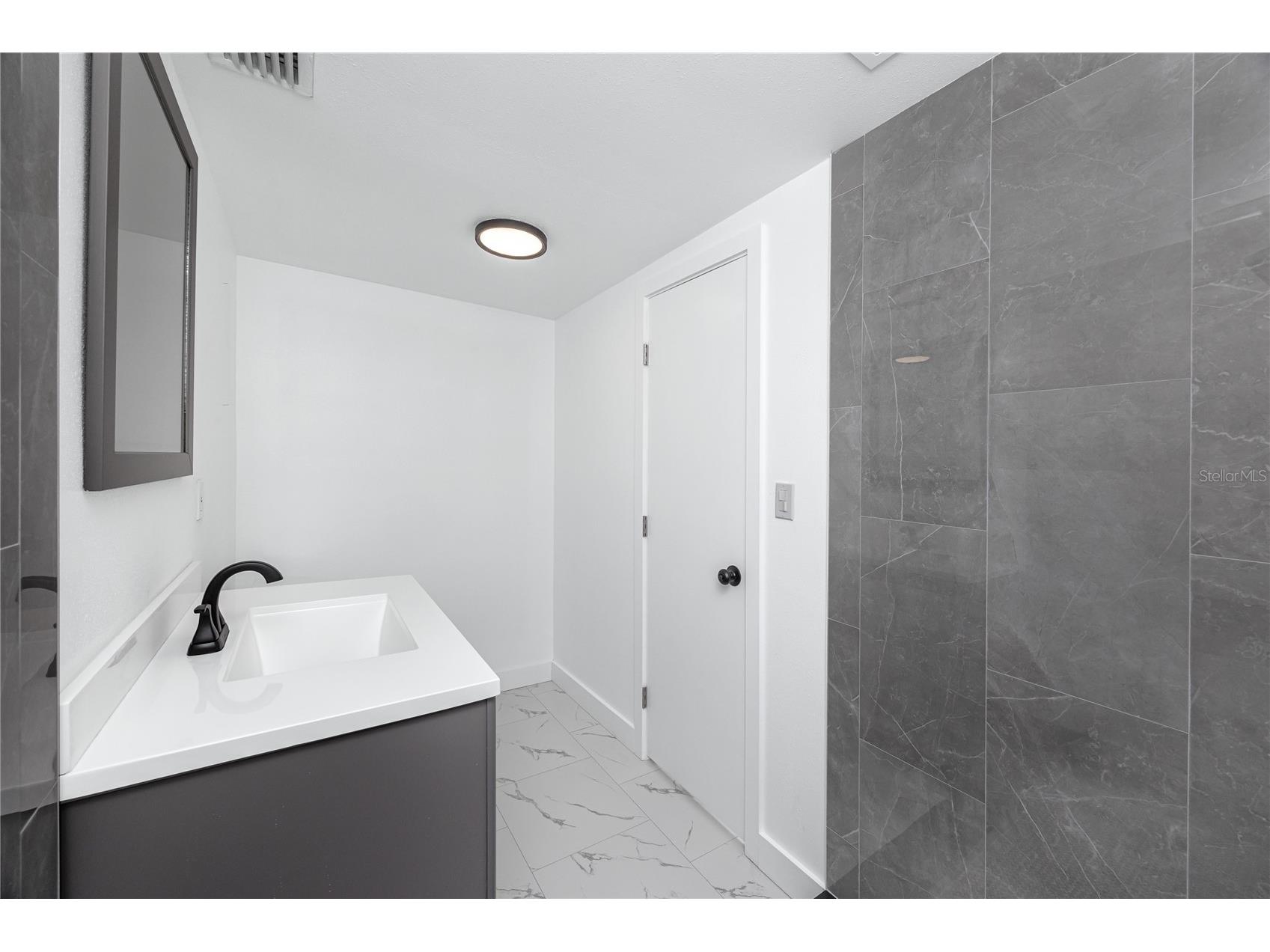 4095 Locust Street NE Saint Petersburg FL 33703 TB8521827 image29