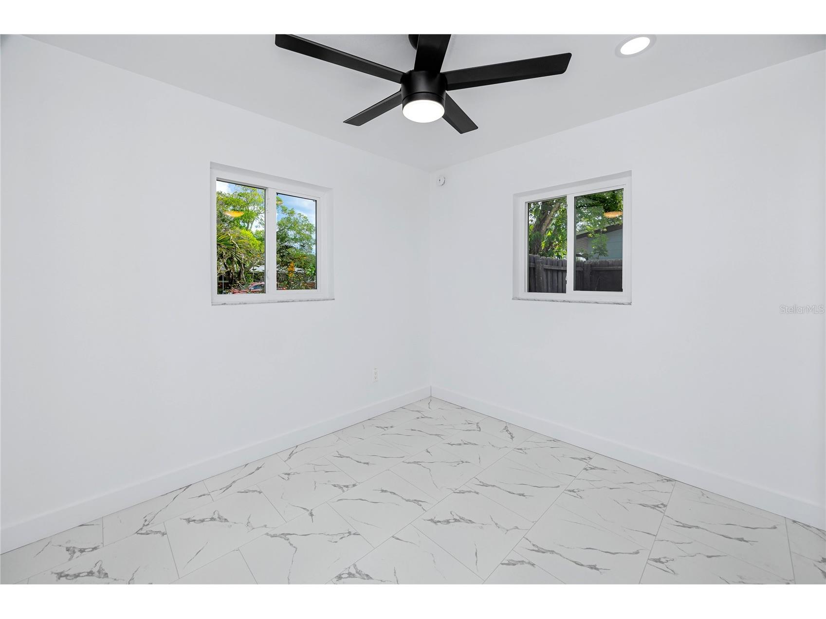 4095 Locust Street NE Saint Petersburg FL 33703 TB8521827 image31